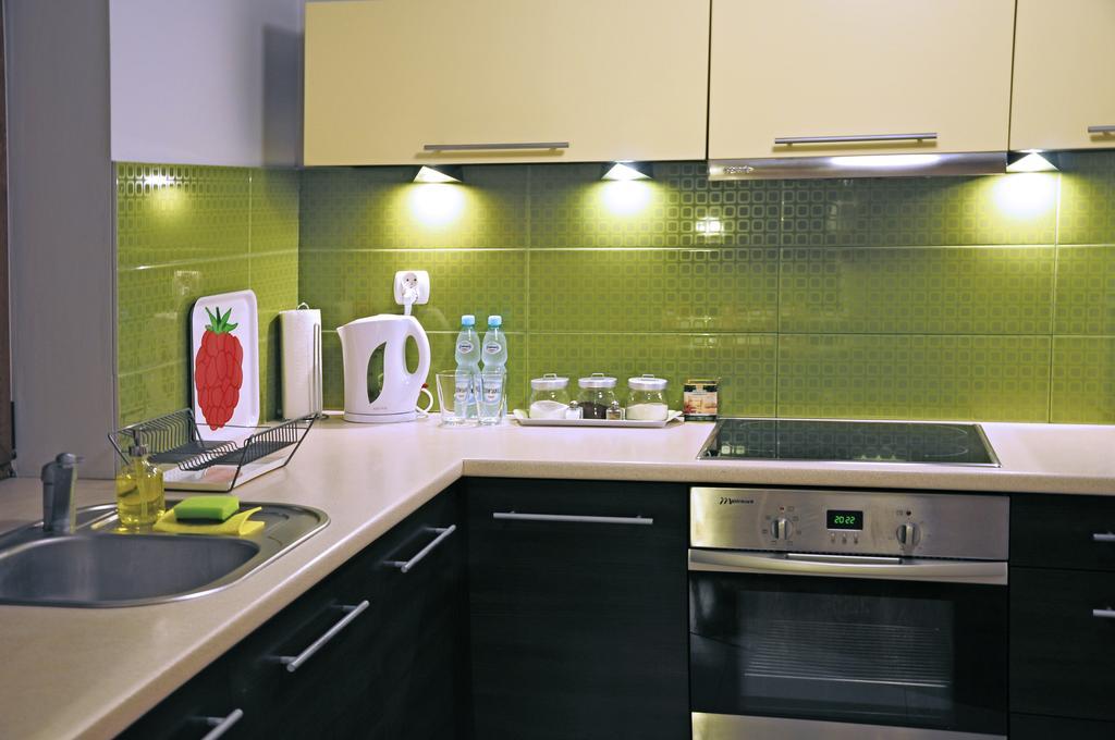 Color Apartment Krasków Δωμάτιο φωτογραφία