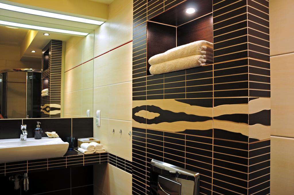 Color Apartment Krasków Δωμάτιο φωτογραφία