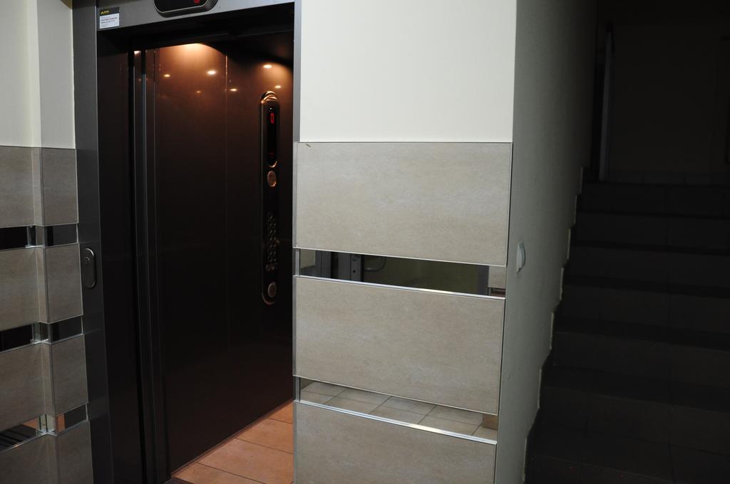Color Apartment Krasków Εξωτερικό φωτογραφία
